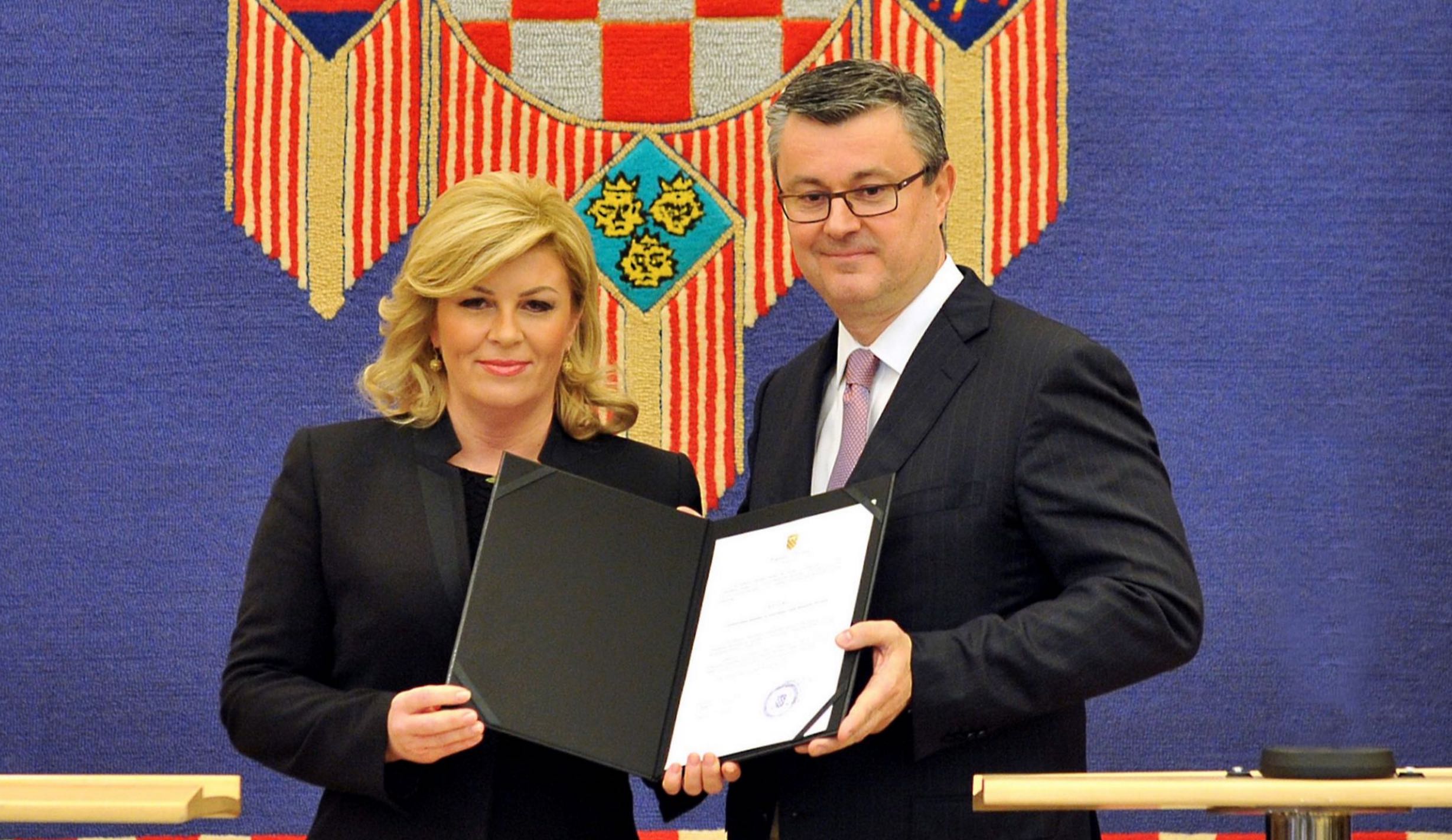 Tihomir Oreskovic könnte mit seiner Biografie ein besonderes Zeichen für die Geschichte Kroatiens werden. (Foto: Ured predsjednice HR)
