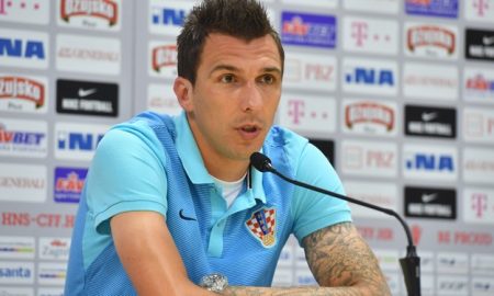 Die kroatische Nationalmannschaft trifft am Sonntag in Paris auf die Türkei, das dritte Mal bei einer Europameisterschaft. Der kroatische Stürmer Mario Mandžukić erzählt wie er die Türken dieses Mal bezwingen will.