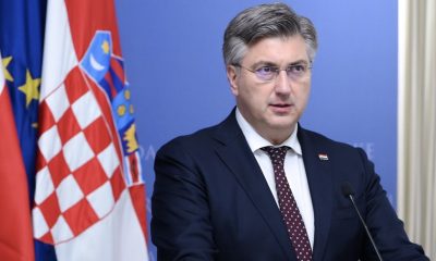 Der kroatische Premierminister Andrej Plenković auf eine Pressekonferenz zur EURO-Einführung in Kroatien. Er versprach gegen unbegründete Preiserhöhungen mit allen Mitteln des Staates vorzugehen.